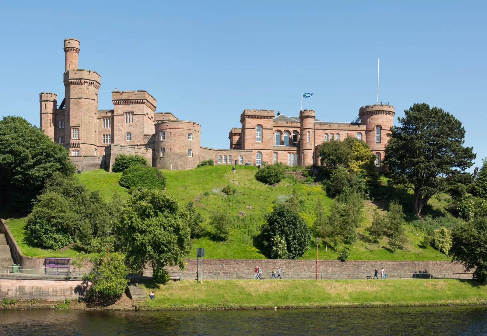 Inverness Castle: From Malcolm Canmore's 11th-Century Fort to Victorian Law Courts